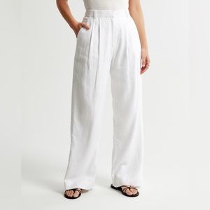 A&F Sloane Tailored Linen-Blend White Pant
